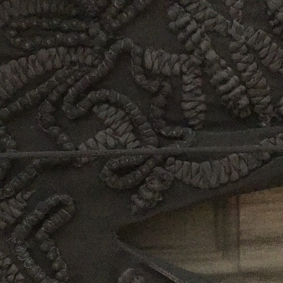 Sam and Lavi embroidered top-NWT - Picture 3 of 7